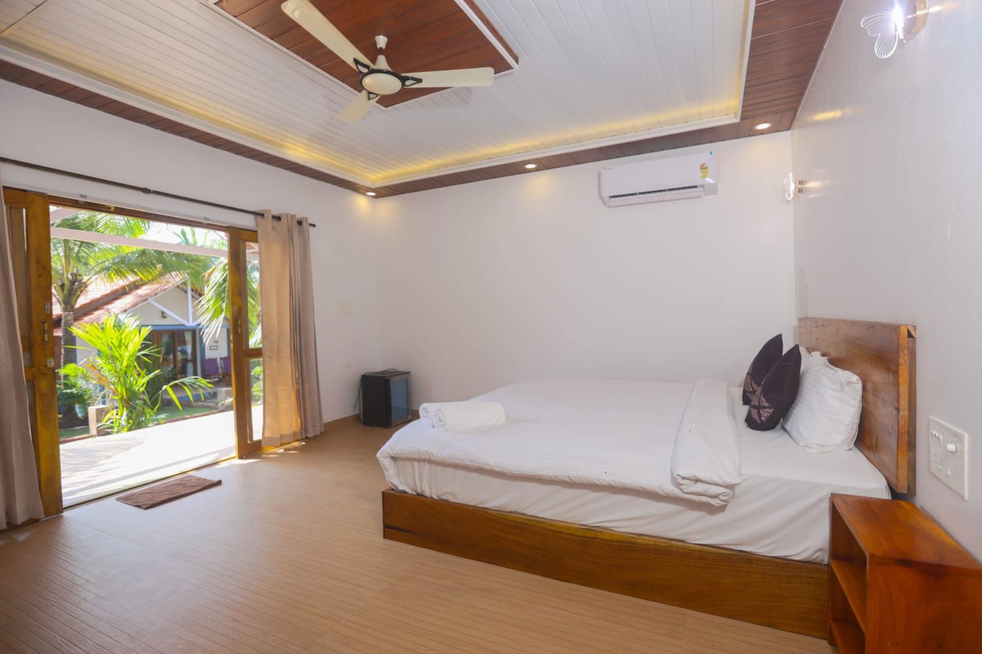 Spacious family-friendly room at boutique resort in South Goa offering peaceful tropical ambiance